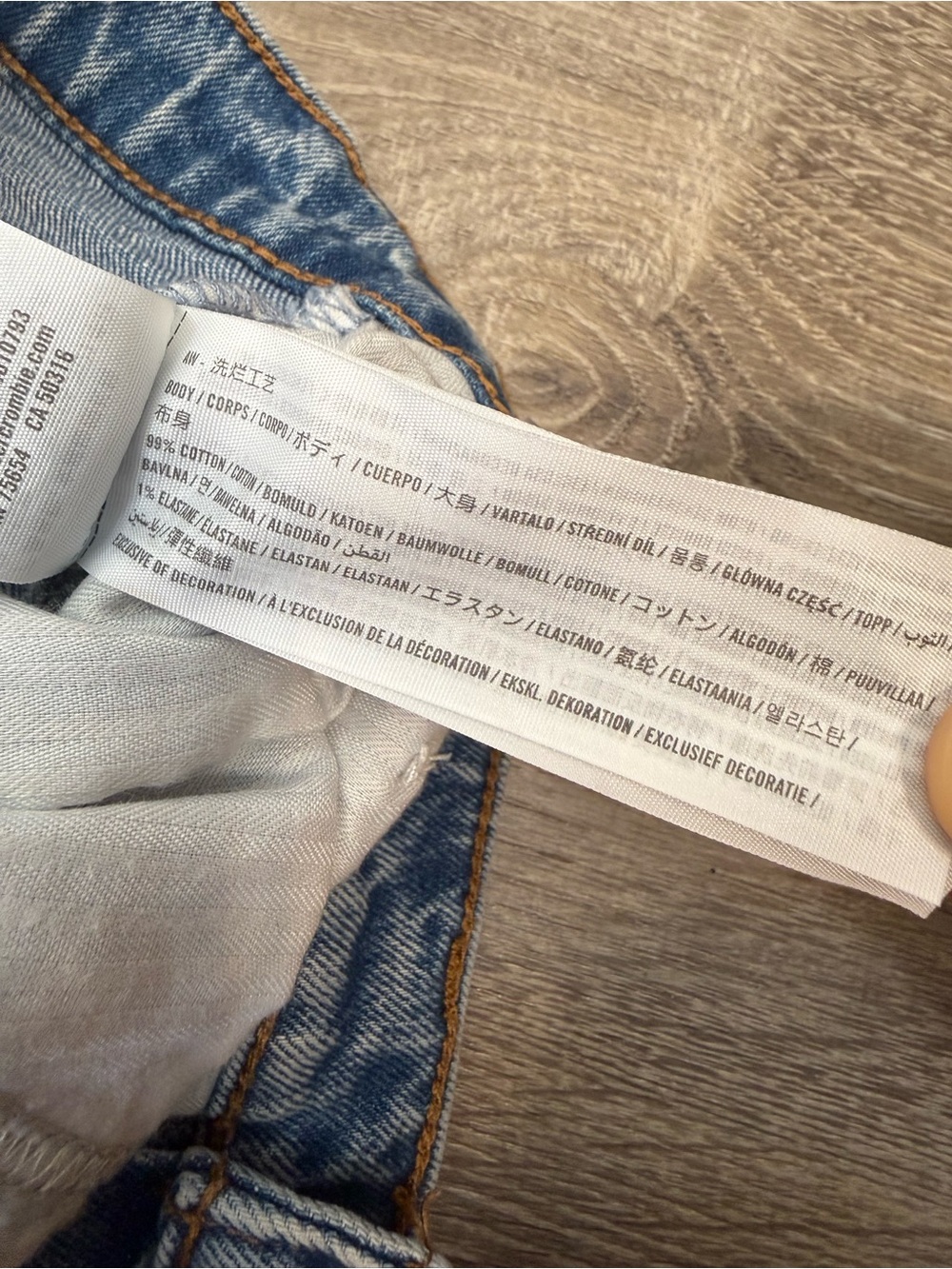 Abercrombie & Fitch The 90s Straight Ultra High Rise Jeans Size 2s - Picture 7 of 8